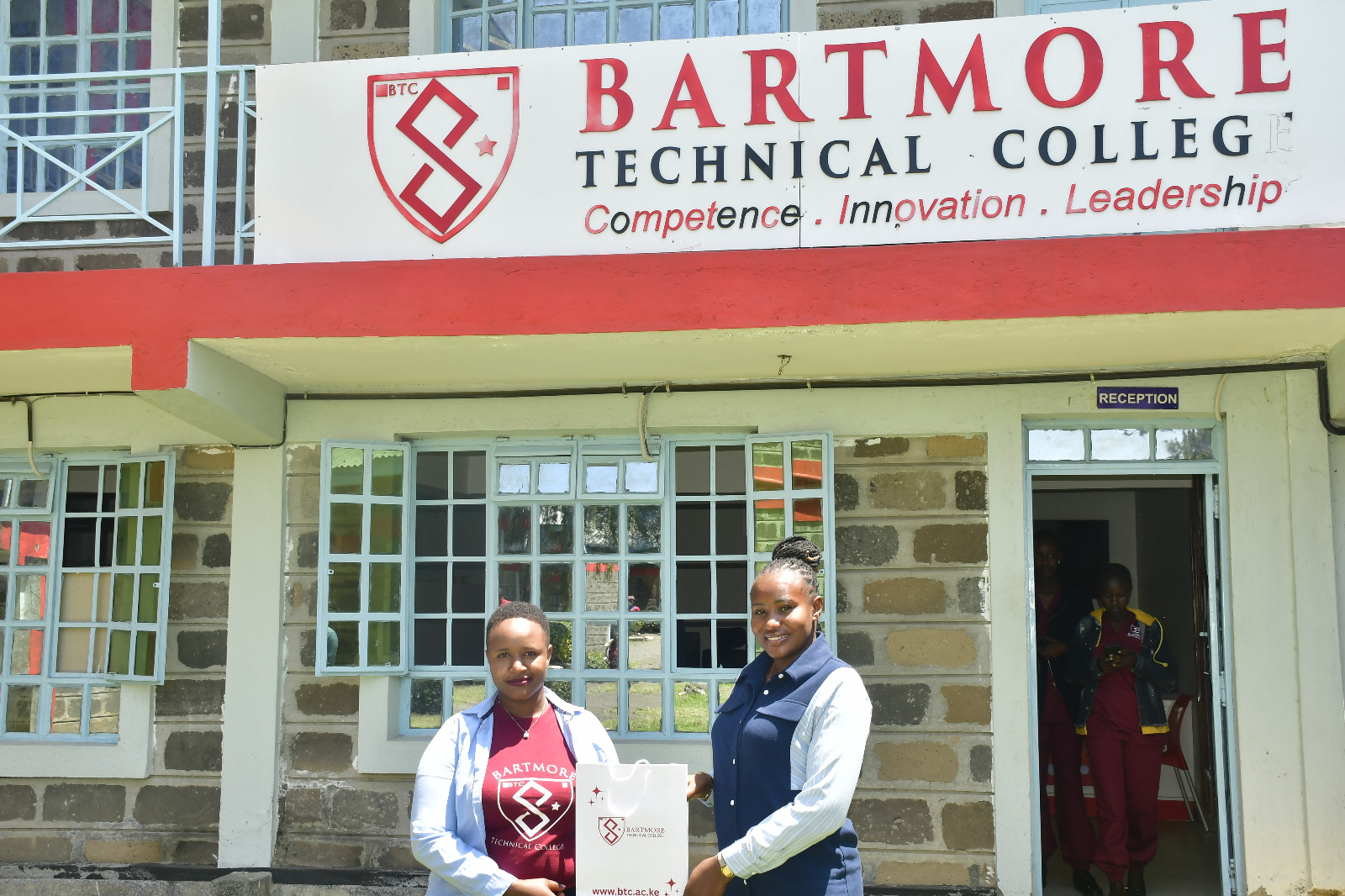 “Maryann Ndagi receiving her appreciation token at Bartmore before leaving for her scholarship in the USA. Proof that with Bartmore, your nursing career can start here and take you anywhere.”